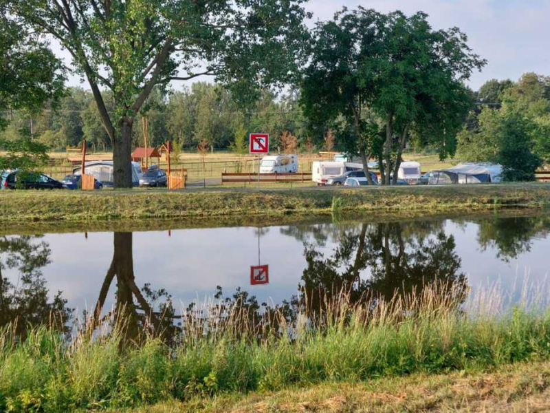 b690b6fd-vltavsky-plavebni-kanal.jpeg